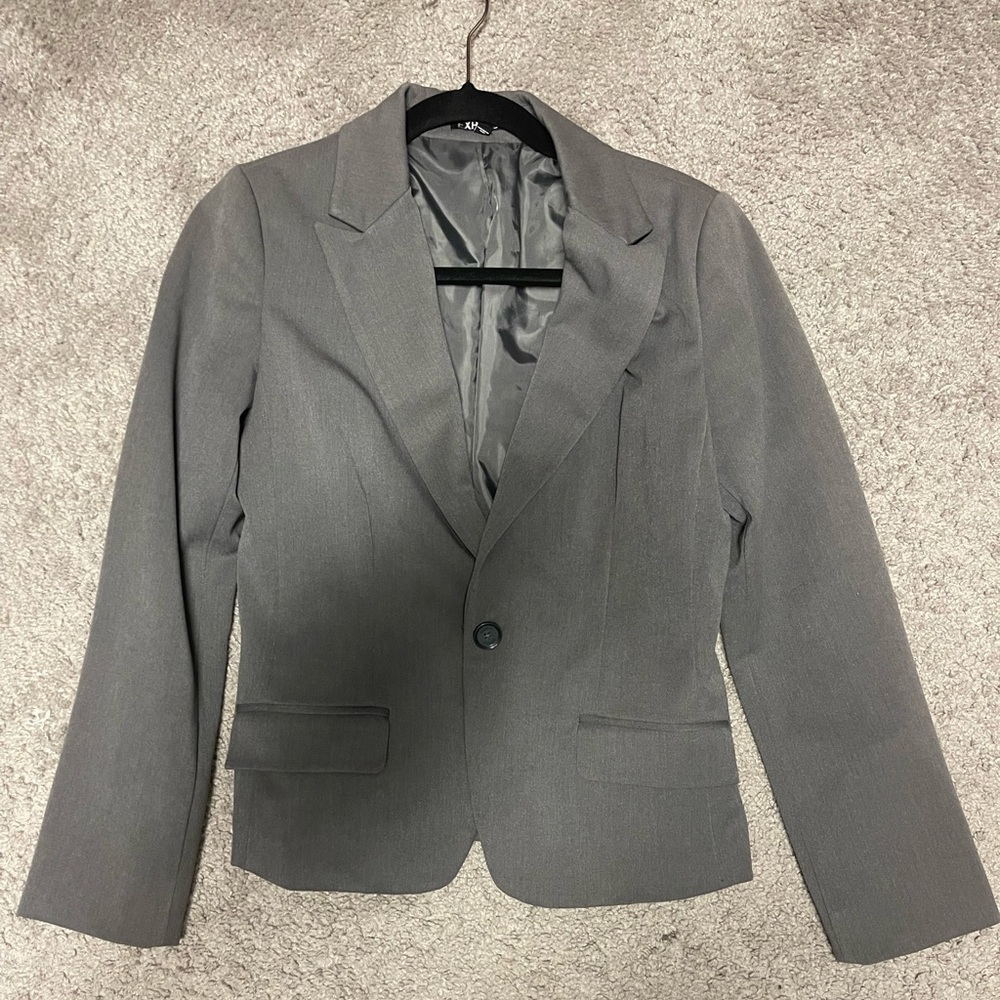 Express Blazer/Jacket Size 8 Gray